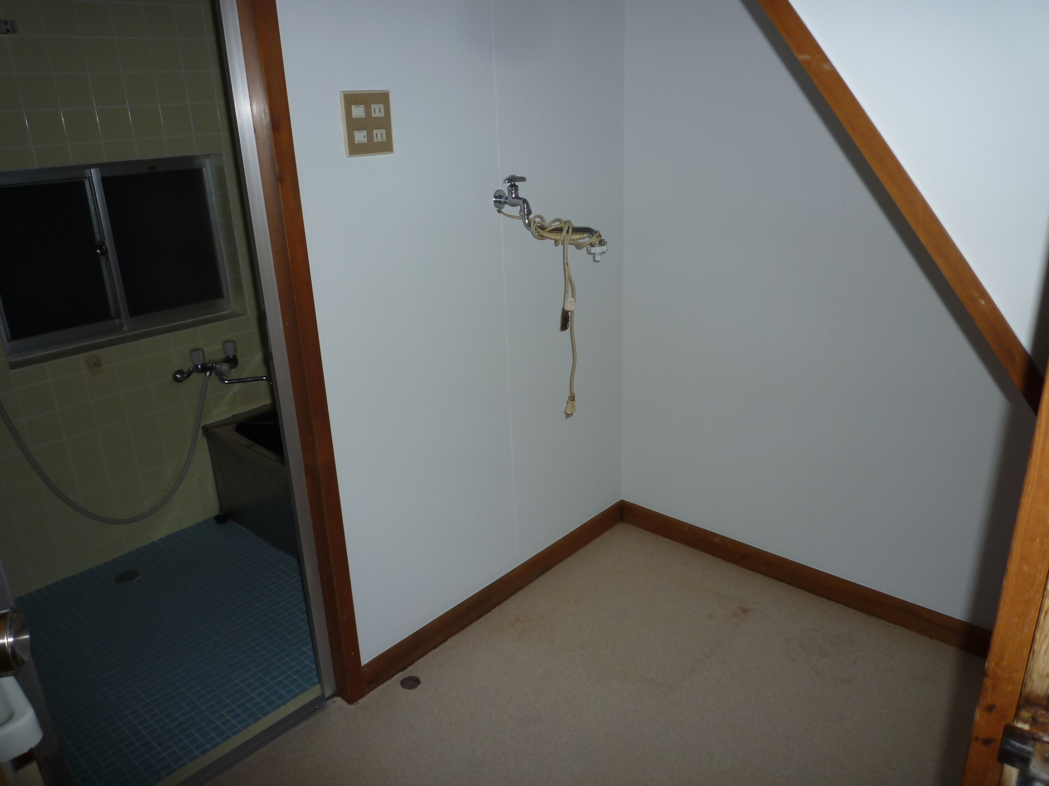 1F洗濯機置き場